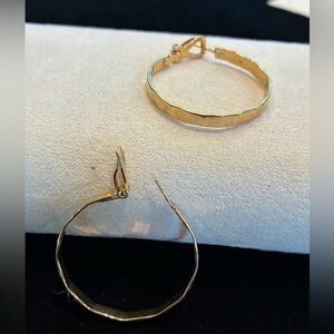 Vintage 12k Gold Filled Hoop Earrings with Box – Hammered Finish, Latch Back